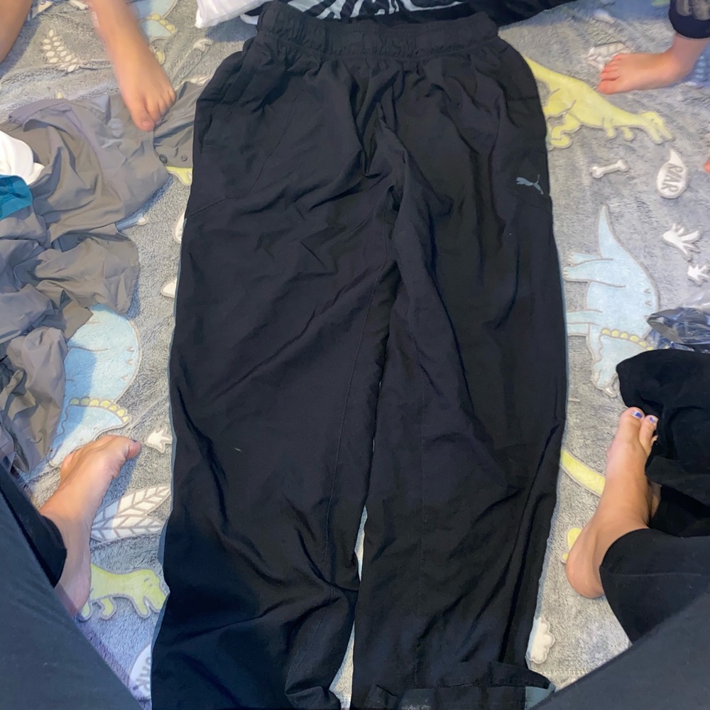 Puma size large joggers